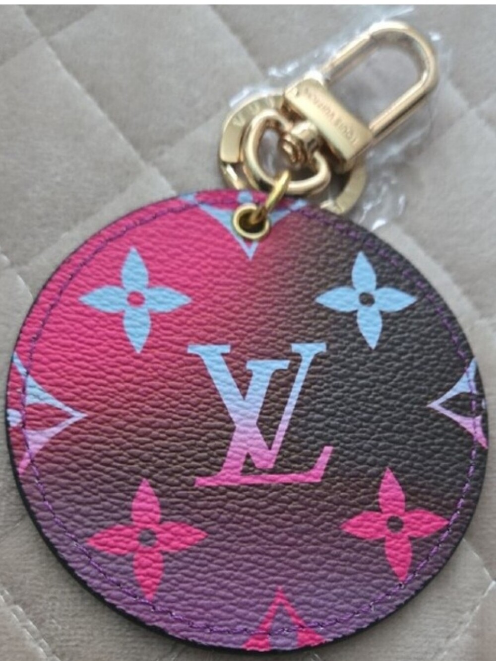 Keychain - Fuscia Pink Monogram Round Key Chain LV - Designer Look For Less